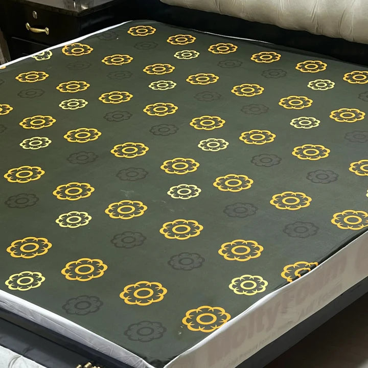 Printed Cotton Mix Waterproof Mattress Protector (78x72 inch | 6.5x6 feet