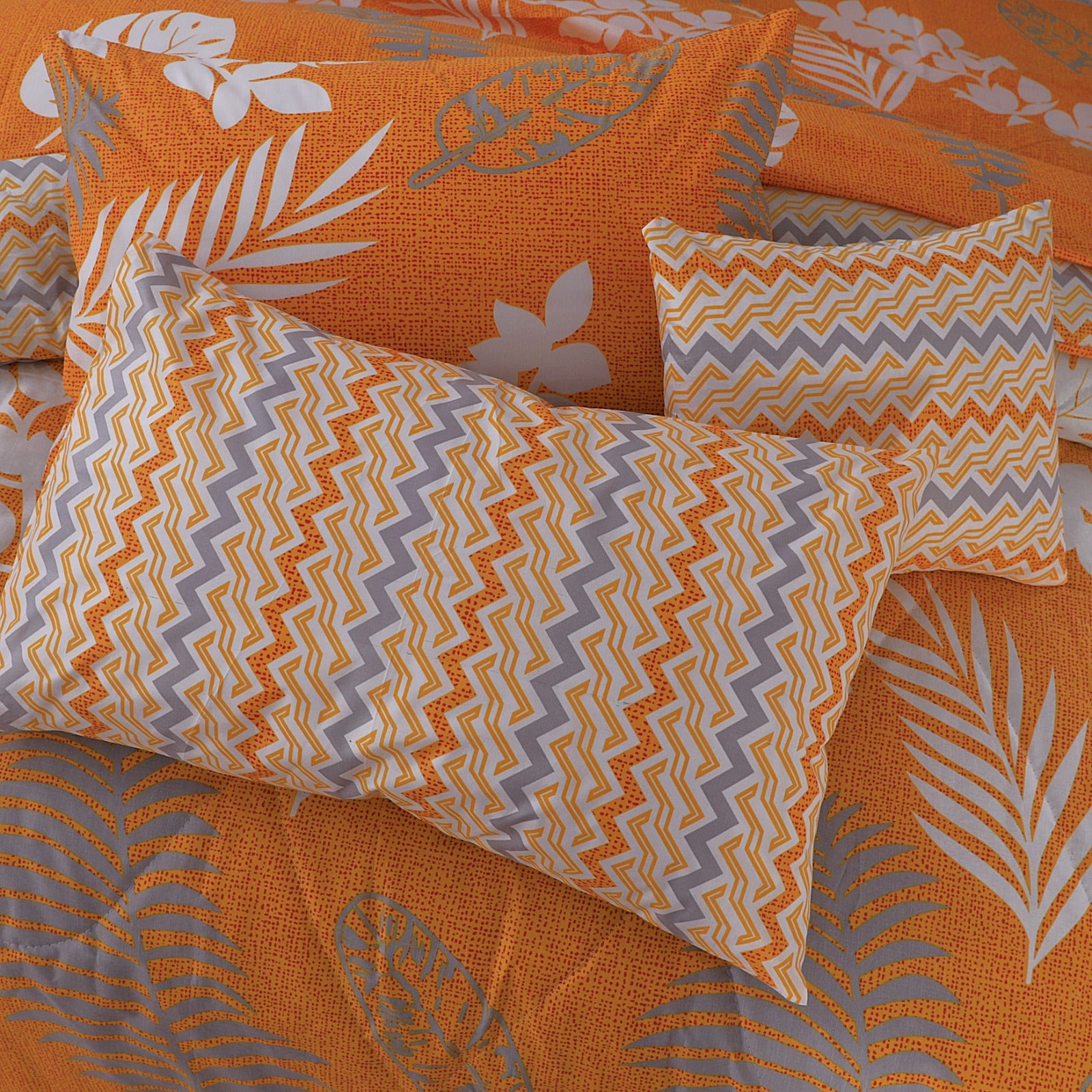 Cedric-7pc Summer Comforter Set. ( Light Filling)